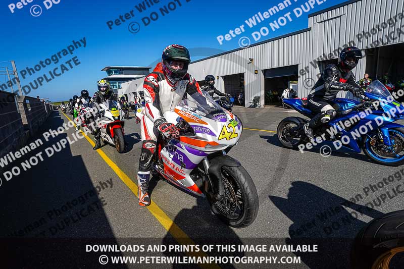anglesey no limits trackday;anglesey photographs;anglesey trackday photographs;enduro digital images;event digital images;eventdigitalimages;no limits trackdays;peter wileman photography;racing digital images;trac mon;trackday digital images;trackday photos;ty croes
